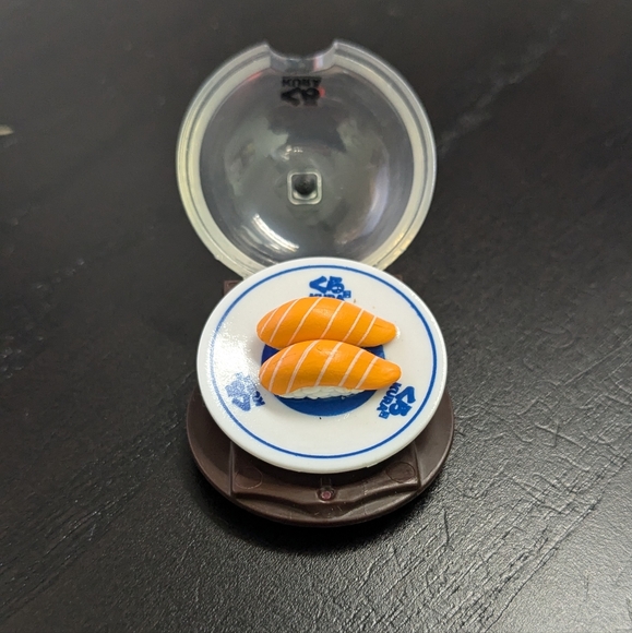 SALE 3/$9 or 4/$12: Mini Brands Foodie Sushi Nigiri - Picture 1 of 3